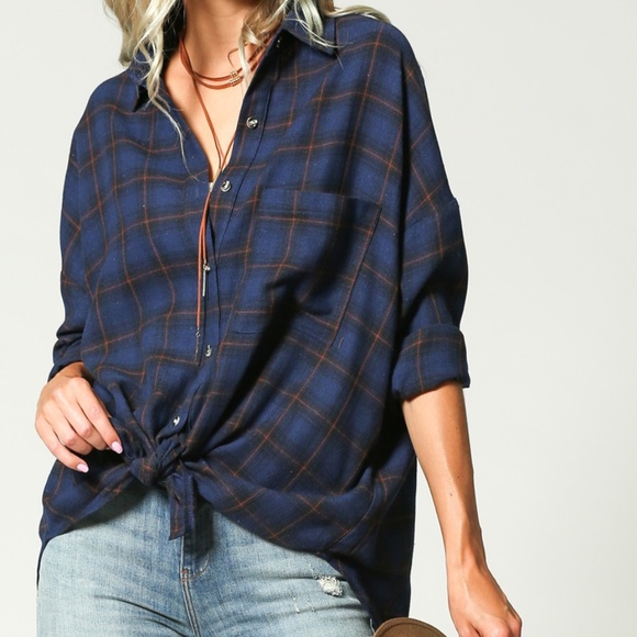 Tartan plaid flannel oversized button down shirt - Picture 2 of 6
